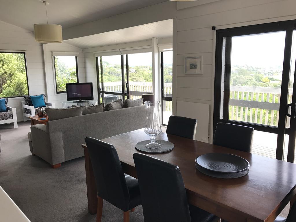 Waiheke Escape - Oneroa Villa Palm Beach Exterior photo