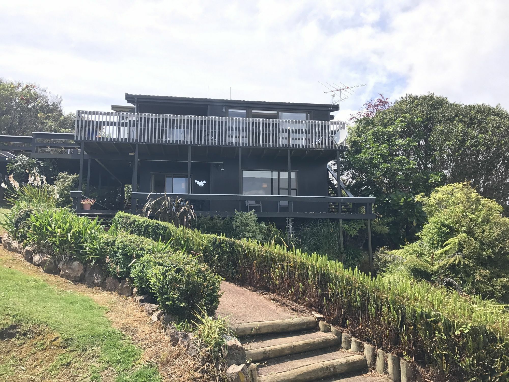 Waiheke Escape - Oneroa Villa Palm Beach Exterior photo